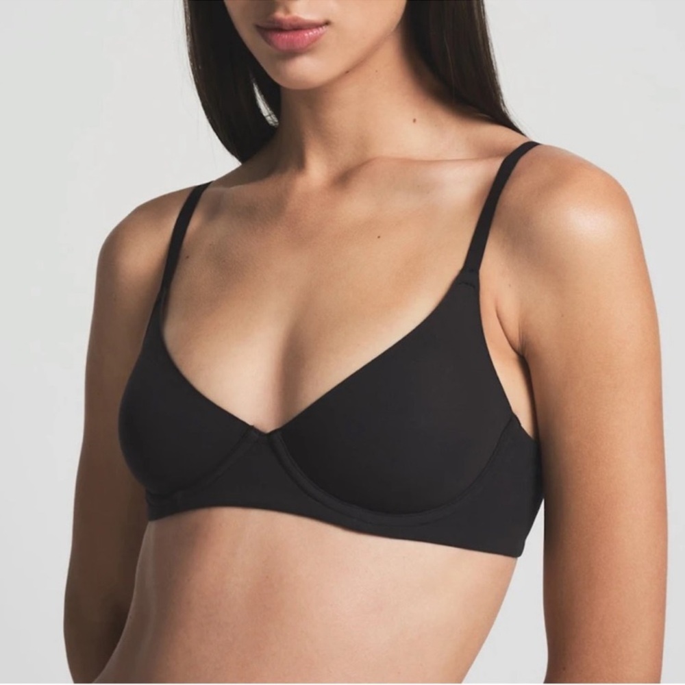 NWT SKIMS 32DDD Onyx/Black Fits Everybody Unlined Demi Bra - Picture 2 of 8